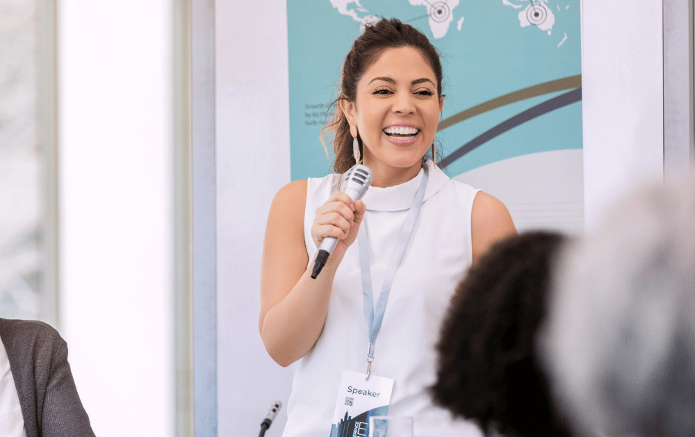 【画像】人前で話す