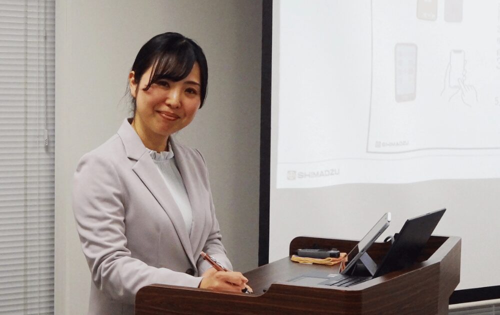 【画像】研修講師の様子